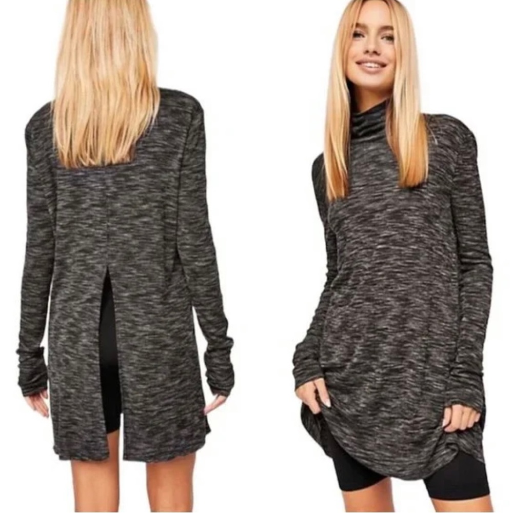 We The Free Stone Cold Split Back
Long Sleeve Turtleneck Tunic
Charcoal Gray S